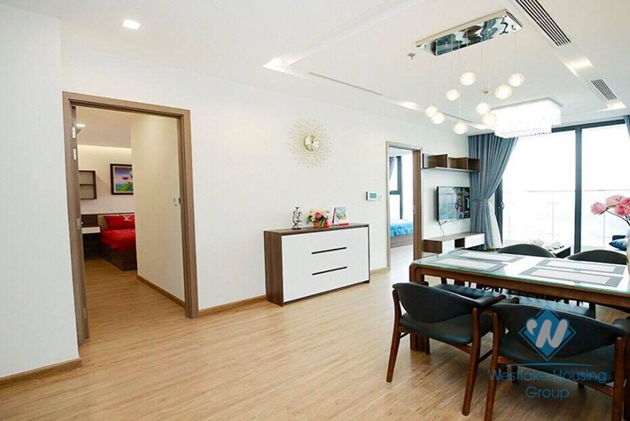 Two bedrooms apartment for rent in Vinhome Metropolis, Lieu Giai street, Ba Dinh district, Ha Noi.